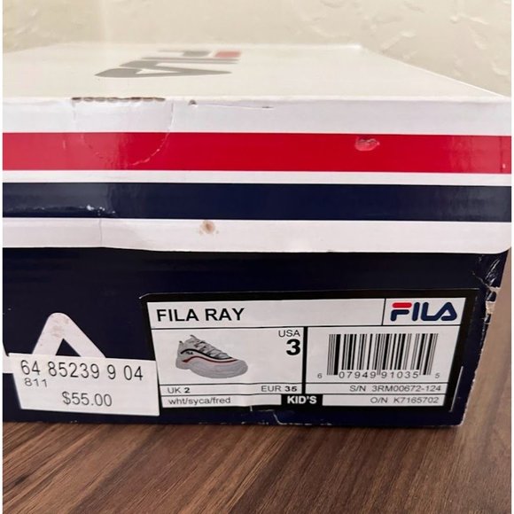 Kids' Fila Ray Leather Casual Sneakers - Picture 3 of 13